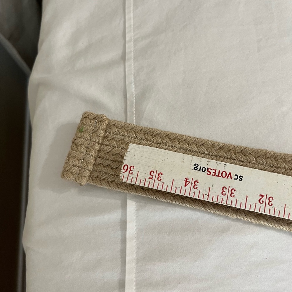 Beige Woven Belt with Faux Wooden Buckle - Picture 4 of 4